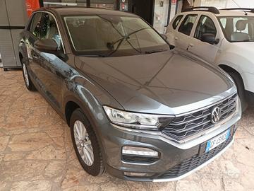 Volkswagen T-Roc 2.0 TDI SCR 150 CV Business BlueM