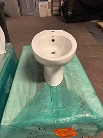 Bidet nuovo bianco mai usato