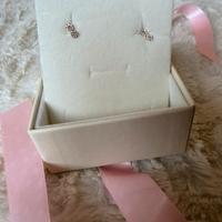 Orecchini infinito in oro giallo 9 kt