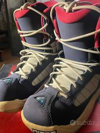 Scarponi snowboard marca Nitro