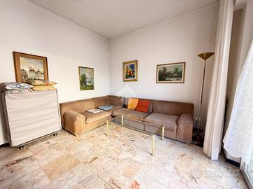 3 LOCALI A ALBISSOLA MARINA