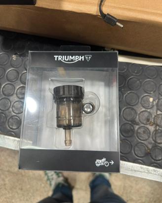 Serbatoio freni triump speed triple 1200rs