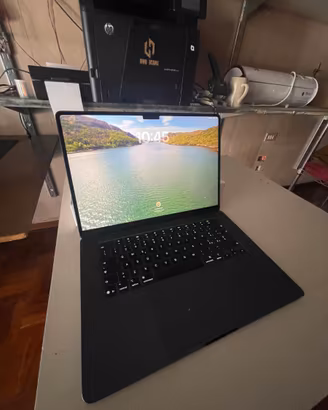 MacBook Air M5 15 pollici-16GB/512GB IN GARANZIA