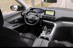 Peugeot 5008   Motore nuovo