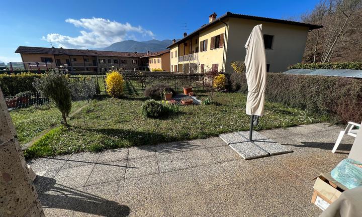 Villetta a schiera in montagna