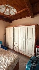 Armadio in legno solo 100€