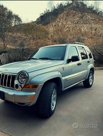 Jeep cherokee kj 2.8 crd limited