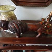 scultura leone legno africana