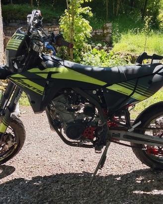 Fantic Motard xmf 125