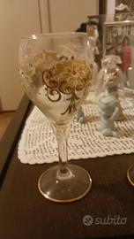 Bicchiere con decorazioni in oro