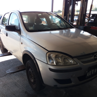 Opel corsa 1.3 mlj 03 ricambi