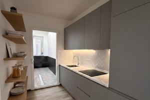 Casa indipendente con dependance e giardino