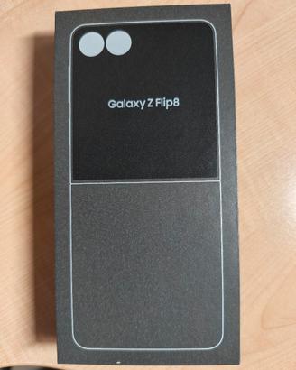 Samsung Galaxy Z Flip 8 