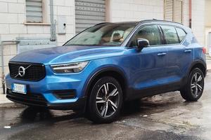 Volvo XC40 AWD R Designer