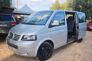 Volkswagen Caravelle Multivan 2.5 TDI/174CV 4motio