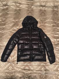 giubbino nero lucido Moncler