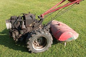 Fresa Ferrari 12 cavalli