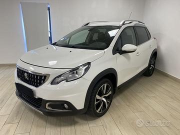 Peugeot 2008 BlueHDi 100 Allure