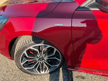 4 cerchi in lega 18’ ford focus