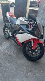 derbi 125 4t