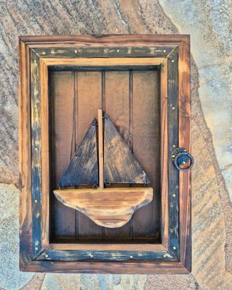 Armadietto portachiavi in legno in stile marinares