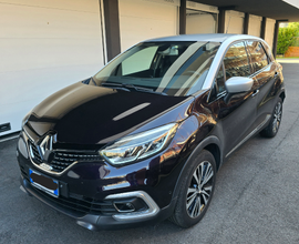 Renault Capture Initale Paris dCi 8V 110 CV