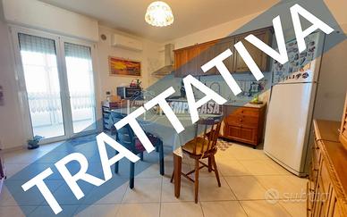 Valenzano - Zona Boscarello - Luminoso 3 vani con