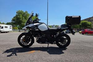 SUZUKI V-STROM 1000
