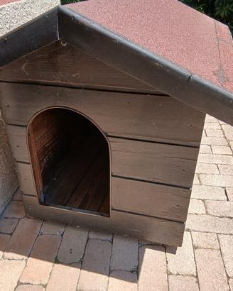 CUCCIA IN LEGNO 