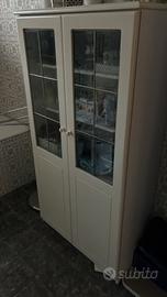 vetrina bianca 2 sportelli