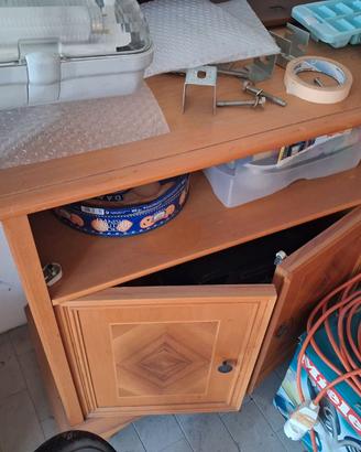 Mobiletto porta TV