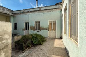 Casa campidanese da ristrutturare