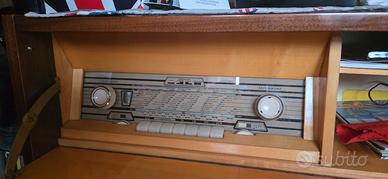 Console Radio Vintage