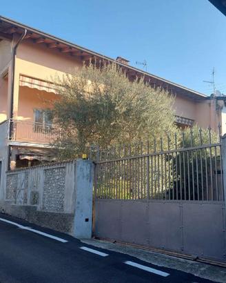 CASA INDIPENDENTE A LONATO DEL GARDA