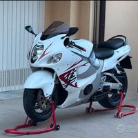 Suzuki GSX 1300R Hayabusa anno 2000