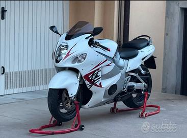 Suzuki GSX 1300R Hayabusa anno 2000