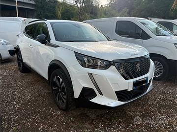 Peugeot 2008 diesel automatica anno 2022