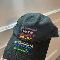 Cappello balenciaga