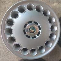 Cerchi in acciaio+ copricerchi ALFA ROMEO da 15''