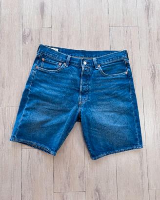 Bermuda Levi’s 501