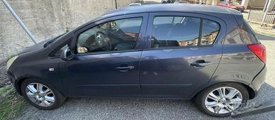 Opel Corsa 1.2 Benzina – 5 porte – 116.787 km