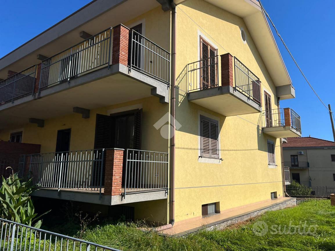 Casa – Giarre, Catania - Vista 2