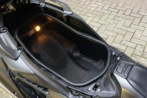 Yamaha T-MAX 560 tech