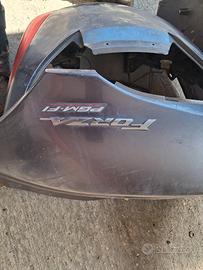 . Plastiche completo. Scuterone honda forza. P