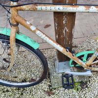 tre bici da ripristinare 