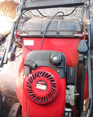 Tagliaerba Mega con motore Tecumseh - Ottime condi
