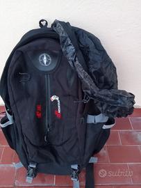 zaino da trekking/montagna DF Mountain38L