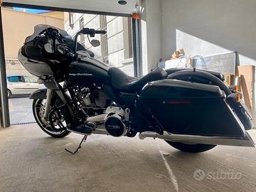 Harley-Davidson Road Glide special - 2017