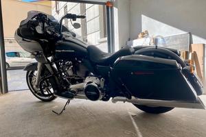Harley-Davidson Road Glide special - 2017