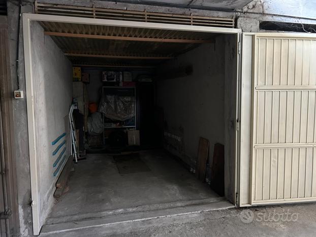 Garage Corso XXV Aprile